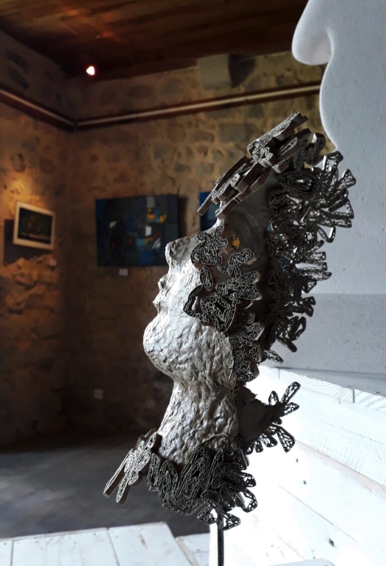 SCULPTURE SYLVIE LOUDIERES EXPO CHATEAU LAROQUEBROU 2024