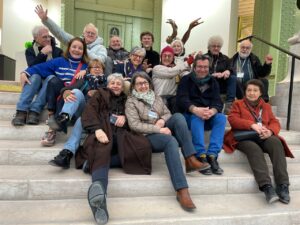 Art Capital Groupe Sculpture Plurielle de Comparaispons